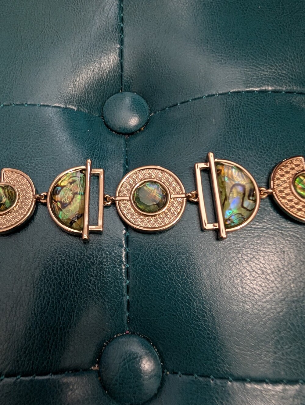 Chloe + Isabel Gold-Tone Abalone Link Bracelet with Iridescent Green-Blue Shell